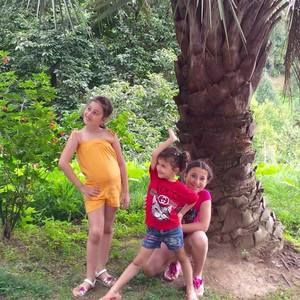 Meet your Posher, Valeri